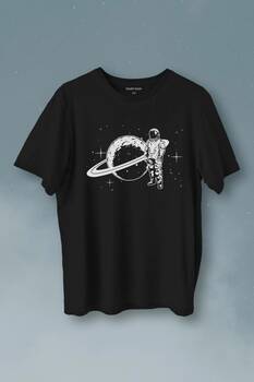 Astronot Satürn Halkaları Uzay Cosmos Galaksi Baskılı Tişört Unisex T-Shirt