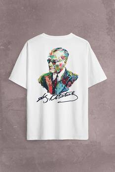 Karizma Gözlüklü Gazi Mustafa Kemal Atatürk Portresi Sırt Ön Baskılı Oversize Tişört Unisex T-Shirt