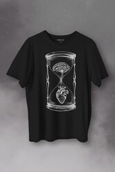 Kum Saati Kalp Beyin Aşk Mantık Baskılı Tişört Unisex T-Shirt - Thumbnail