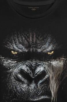 Puro İçen Şempanze Monkey Goril Maymun Baskılı Tişört Unisex T-shirt