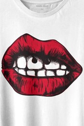 Seksi Dudaklar Sexy Piercing Kadın Ağzı Baskılı Tişört Unisex T-shirt - Thumbnail