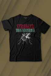 Stronger Than Yesterday Dünden Daha Güçlü Dog Typo Köpek Baskılı Tişört Çocuk T-shirt - Thumbnail