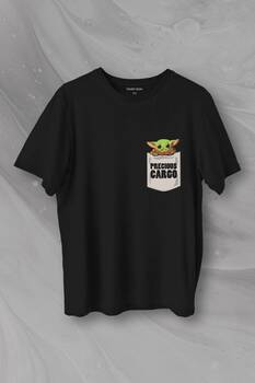 The Mandalorian Bebek Yoda Cep Tasarımı Baskılı Tişört Unisex T-Shirt