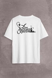 Tipografik İstanbul Silüet Tasarım Martı Sırt Ön Baskılı Oversize Tişört Unisex T-Shirt - Thumbnail