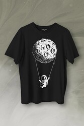 Uçan Balon Gezegen Minimal Astronot Uzay Urban Cosmos Baskılı Tişört Unisex T-Shirt - Thumbnail