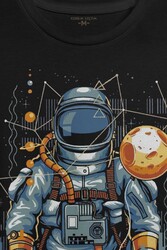 Uzay Gemisinde Yolculuk Eden Astronot Cosmos Göktaşı Baskılı Tişört Unisex T-shirt - Thumbnail