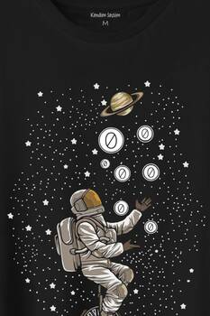 Uzayda Jonglör Astronot Top Çeviren Hokkabaz Cosmos Baskılı Tişört Unisex T-Shirt