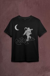 Uzayda Sek Sek Oyun Seksek Astronot Cosmos Baskılı Tişört Unisex T-shirt - Thumbnail