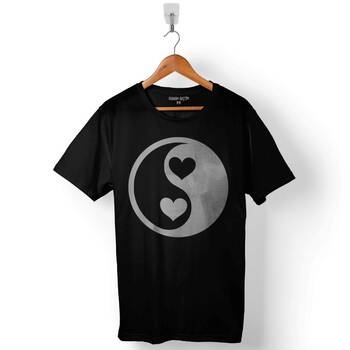 Yin Ying Yang Logo Tamamlanan Kalp İyilik Kötülük Baskılı Tişört Unisex T-Shirt